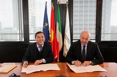 Hoang Long Nguyen e Carlo Alberto Roncarati 