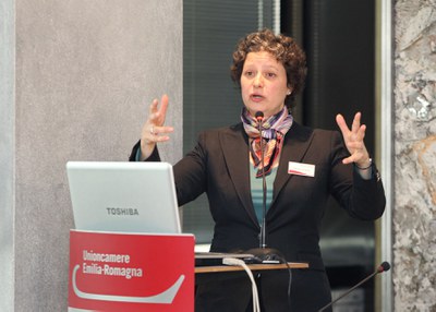 Rachel Lombardi, Direttore Int. Synergies LTD 