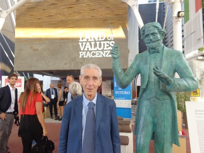 il professor  Stefano Rodotà - piazzetta piacenza