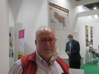 Edoardo Raspelli, giornalista