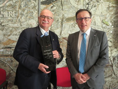 Da sinistra: Alberto Zambianchi, presidente Unioncamere ER - Luis Pablo Niscovalos, console generale Argentina a Milano 