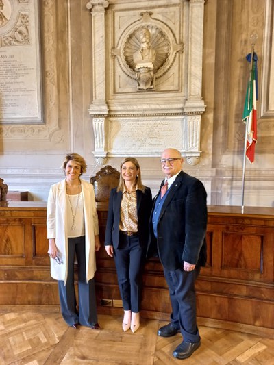 DA SINISTRA: IL PRESIDENTE CONFINDUSTRIA EMILIA-ROMAGNA, ANNALISA SASSI, IL DIRETTORE IMPRESA SAN PAOLO EMILIA-ROMAGNA E MARCHE, ALESSANDRA FLORIO E IL PRESIDENTE UNIONCAMERE EMILIA-ROMAGNA, ALBERTO ZAMBIANCHI.